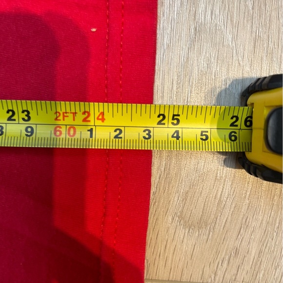 Wonder Woman T-Shirt - Picture 6 of 7